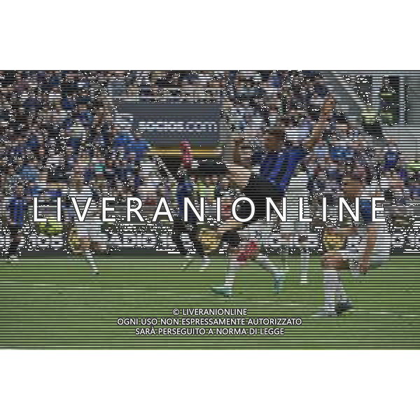Robin Gosens (Inter) segna il gol del 2 a 1 Inter vs Lazio Milano 30-04-2023 Stadio Giuseppe Meazza - San Siro Campionato Serie A TIM - 32a giornata foto Roberto Garavaglia/ag. Aldo Liverani sas / AGENZIA ALDO LIVERANI SAS