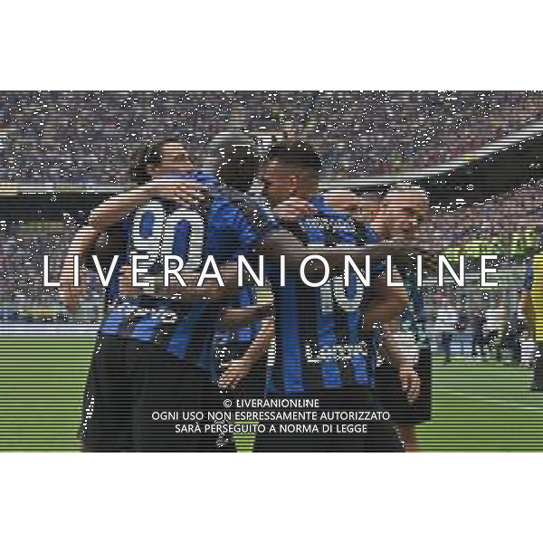 esultanza Inter dopo il secondo gol del 3 a 1 di lautaro martinez Inter vs Lazio Milano 30-04-2023 Stadio Giuseppe Meazza - San Siro Campionato Serie A TIM - 32a giornata foto Roberto Garavaglia/ag. Aldo Liverani sas / AGENZIA ALDO LIVERANI SAS