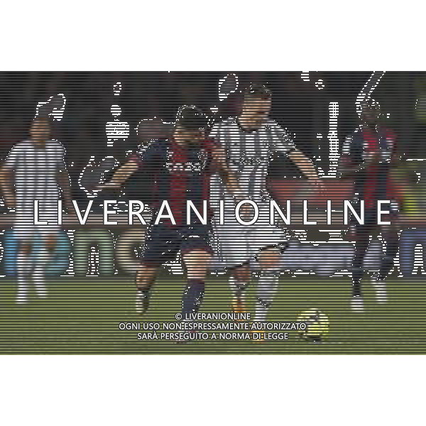 Bologna - Juventus Campionato di Calcio Serie A TIM 30/04/2023 nella foto: Orsolini Riccardo (Bologna f.c.) Milik Arkadiusz (Juventus f.c.) ©Claudio Zamagni/Agenzia Aldo Liverani / AGENZIA ALDO LIVERANI SAS