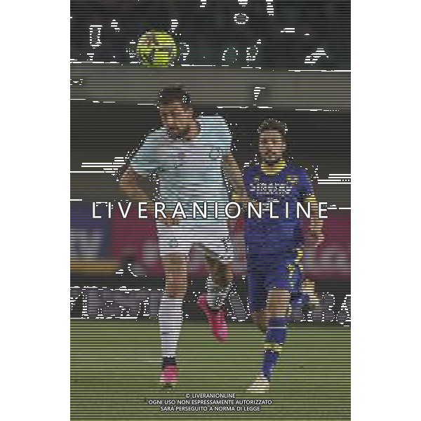 Francesco Acerbi of Inter FC heads the ball during Hellas Verona vs FC Internazionale, 33° Serie A Tim 2022-23 game at Marcantonio Bentegodi Stadium in Verona, Italy, on May 03, 2023. (Photo by Davide Casentini) / AGENZIA ALDO LIVERANI SAS