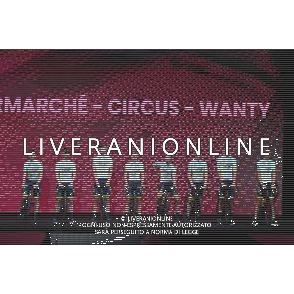 04-05-2023 Presentazione Squadre Giro D\'italia 2023; 2023, Intermarche - Circus Wanty; Pescara; ©SIROTTI / AGENZIA ALDO LIVERANI SAS