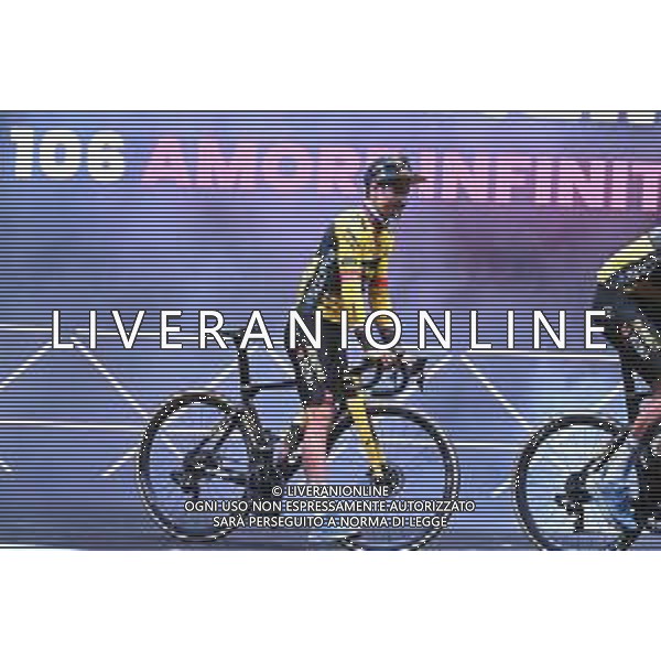 04-05-2023 Presentazione Squadre Giro D\'italia 2023; 2023, Jumbo - Visma; Roglic, Primoz; Pescara; ©SIROTTI / AGENZIA ALDO LIVERANI SAS