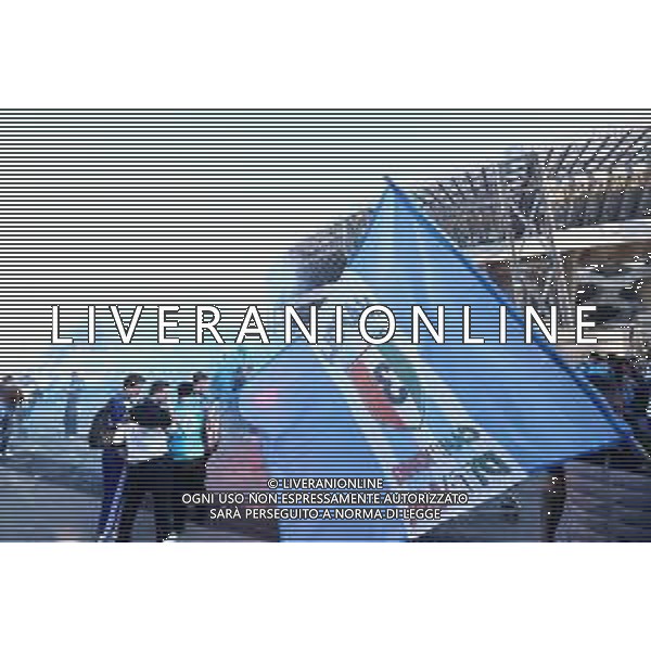04-05-20323 Napoli- Festeggiamenti dei tifosi per la vittoria dello scudetto fuori lo stadio Diego Armando Maradona Foto Mosca, Ag.Liverani