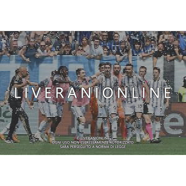 esultanza Juventus dopo il gol del 2 a 0 Dusan Vlahovic Atalanta vs Juventus Bergamo 24-04-2023 Gewiss Stadium - Stadio Atleti Azzurri d\'Italia Campionato Serie A TIM - 34a giornata foto Roberto Garavaglia/ag. Aldo Liverani sas / AGENZIA ALDO LIVERANI SAS