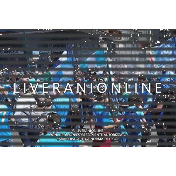 Napoli vs Fiorentina 34a giornata Campionato Calcio Serie A TIM 07.05.2023 Nella foto i Festeggiamenti dei tifosi prima di entrare allo stadio per la vittoria del terzo scudetto del Napoli campione d\'Italia Foto Mosca / AGENZIA ALDO LIVERANI SAS