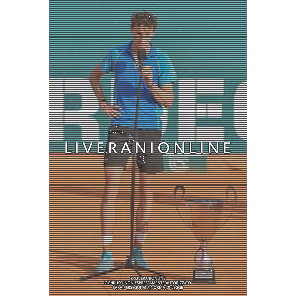 07-05-2023, torneo internazionale di tennis Sardegna Open Challenger 173, presso Tennis club Monte Urpinu, Cagliari. In gara Ugo Humbert (Francia) contro Laslo Djere (Serbia). Salvatore Moi/Aldo Liverani s.a.s. Nella foto: Premiazioni del singolo, vince Humbert (Francia)