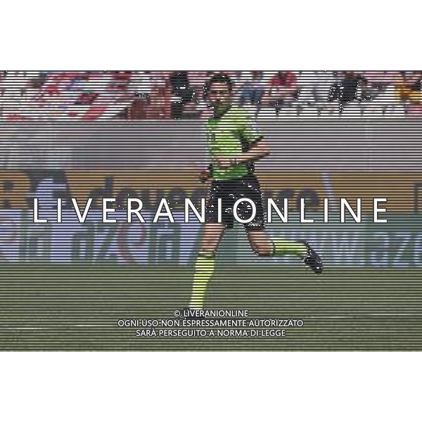 06-05-2023 REGGIO CALABRIA STADIO ORESTE GRANILLO CAMPIONATO NAZIONALE CALCIO SERIE B REGGINA VS COMO NELLA FOTO LUCA MASSIMI ARBITRO ©PASQUALE GARREFFA / AGENZIA ALDO LIVERANI SAS