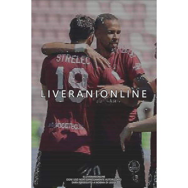 06-05-2023 REGGIO CALABRIA STADIO ORESTE GRANILLO CAMPIONATO NAZIONALE CALCIO SERIE B REGGINA VS COMO NELLA FOTO ESULTANZA REGGINA SECONDO GOAL DI DAVID STRELEC CON AZEVEDO HERNANI ©PASQUALE GARREFFA / AGENZIA ALDO LIVERANI SAS