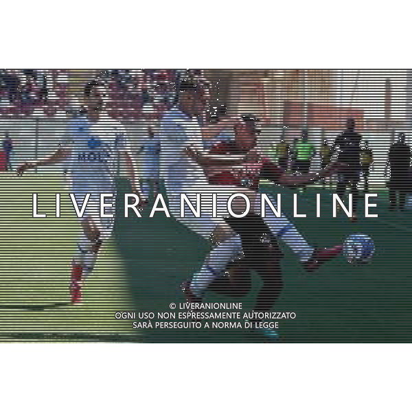 06-05-2023 REGGIO CALABRIA STADIO ORESTE GRANILLO CAMPIONATO NAZIONALE CALCIO SERIE B REGGINA VS COMO NELLA FOTO SIMONE CANESTRELLI COMO E RIGOBERTO RIVAS REGGINA ©PASQUALE GARREFFA / AGENZIA ALDO LIVERANI SAS