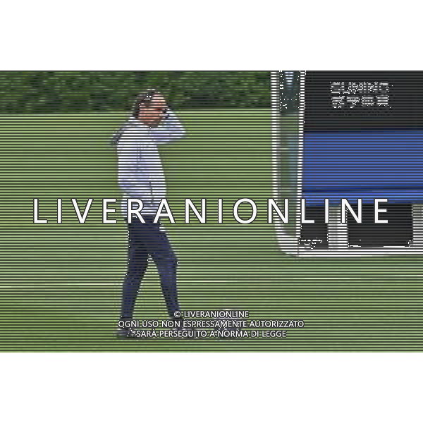 TVRG Allenamento Inter nella foto Simone Inzaghi allenatore Inter Appiano Gentile (CO) 09-05-2023 Centro sportivo Suning in memoria di Angelo Moratti Allenamento dell\'Inter in preparazione della gara contro il Milan valevole per la gara di andata delle semifinali della UEFA Champions League foto Roberto Garavaglia/ag. Aldo Liverani sas/ AGENZIA ALDO LIVERANI SAS