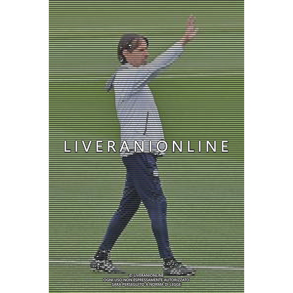 TVRG Allenamento Inter nella foto Simone Inzaghi allenatore Inter Appiano Gentile (CO) 09-05-2023 Centro sportivo Suning in memoria di Angelo Moratti Allenamento dell\'Inter in preparazione della gara contro il Milan valevole per la gara di andata delle semifinali della UEFA Champions League foto Roberto Garavaglia/ag. Aldo Liverani sas/ AGENZIA ALDO LIVERANI SAS