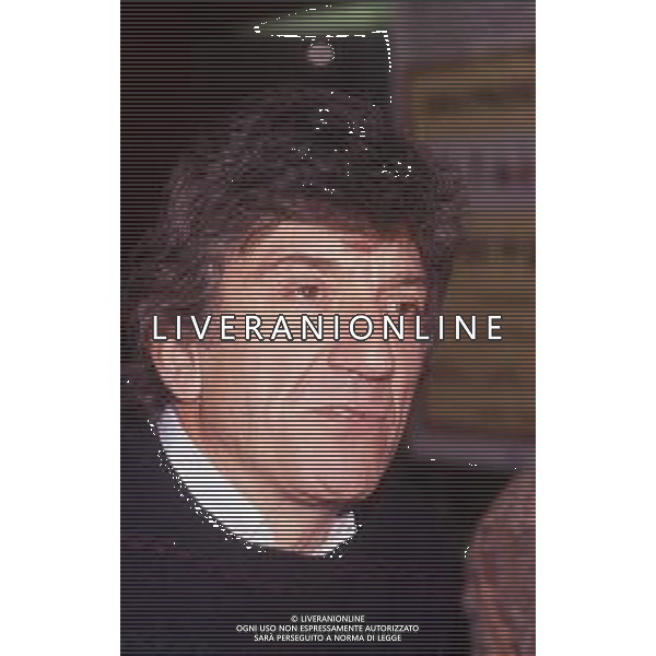 RETROSPETTIVA GIGI PROIETTI ATTORE NELLA FOTO GIGI PROIETTI CONFERENZA STAMPA “I SETTE RE DI ROMA“ NELL\'ANNO 1989 AL TEATRO NUOVO DI MILANO AG ALDO LIVERANI SAS    