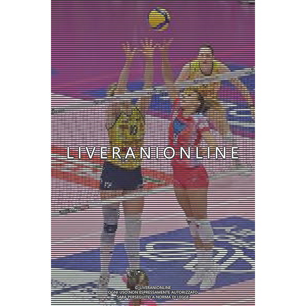 TVRG Sarah Luisa Fahr (Imoco Volley Conegliano) SX e Alessia Orro (Vero Volley Milano) DX Vero Volley Milano vs Prosecco Doc Imoco Conegliano Monza 09-05-2023 Arena di Monza Campionato Serie A1 - gara 2 Finale Scudetto foto Roberto Garavaglia/ag. Aldo Liverani sas / AGENZIA ALDO LIVERANI SAS