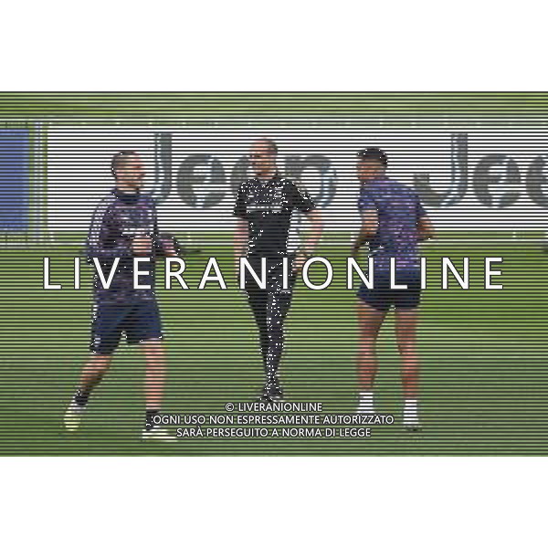 TVMV-Torino 10.05.2023 Continassa © Manuela Viganti/Agenzia Aldo Liverani Allenamento rifinitura Europa League 2022/2023 Juventus vs Siviglia Nella foto: massimiliano allegri ©Viganti / AGENZIA ALDO LIVERANI SAS