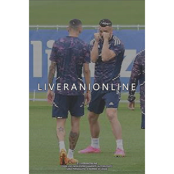 TVMV-Torino 10.05.2023 Continassa © Manuela Viganti/Agenzia Aldo Liverani Allenamento rifinitura Europa League 2022/2023 Juventus vs Siviglia Nella foto: filip kostic e angel di maria ©Viganti / AGENZIA ALDO LIVERANI SAS