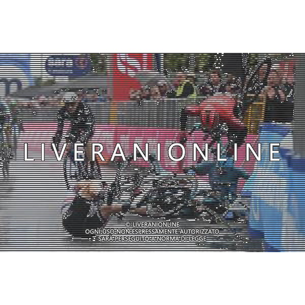 10-05-2023 Giro D\'italia; Tappa 05 Atripalda - Salerno; 2023, Astana Qazaqstan; 2023, Eolo - Kometa; 2023, Arkea - Samsic; 2023, Ag2r - Citroen; Cavendish, Mark; Maestri, Mirco; Dekker, David; Vendrame, Andrea; Salerno; ©SIROTTI / AGENZIA ALDO LIVERANI SAS