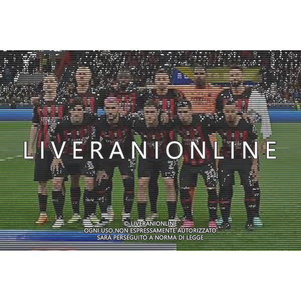 formazione Milan, in piedi da SX Alexis Saelemaekers, Simon Kjaer, Fikayo Tomori, Rade Krunic, Mike Maignan e Olivier Giroud; in basso da SX Sandro Tonali, Theo Hernandez, Davide Calabria, Brahim Diaz e Ismael Bennacer Milan vs Inter Milano 10-05-2023 Stadio Giuseppe Meazza - San Siro UEFA Champions League semifinale - gara di andata foto Roberto Garavaglia/ag. Aldo Liverani sas / AGENZIA ALDO LIVERANI SAS