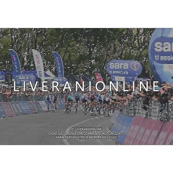 11-05-2023 Giro D\'italia; Tappa 06 Napoli - Napoli; 2023, Jayco - Alula; 2023, Israel - Premier Tech; De Marchi, Alessandro; Clarke, Simon; Napoli; ©SIROTTI / AGENZIA ALDO LIVERANI SAS