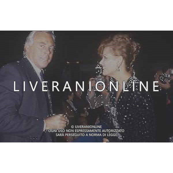 RETROSPETTIVA GIORGIO ARMANI STILISTA NELLA FOTO GIORGIO ARMANI CON CLAUDIA CARDINALE AG ALDO LIVERANI SAS 