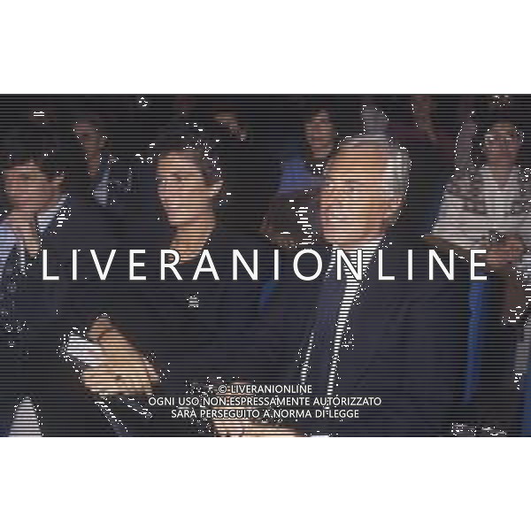 RETROSPETTIVA GIORGIO ARMANI STILISTA NELLA FOTO GIORGIO ARMANI CON LA NIPOTE SILVANA AG LADO LIVERANI SAS