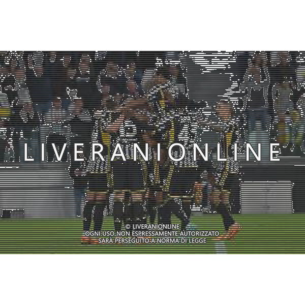 TVMV-Torino 14.05.2023 Allianz Stadium ©Manuela Viganti/Agenzia Aldo Liverani uventus vs Cremonese Campionato Calcio Serie A TIM 2022/2023 35a giornata Nella foto: esultanza juventus dopo il gol di gleison bremer