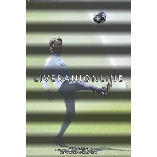 TVRG Allenamento Inter nella foto Simone Inzaghi allenatore Inter Appiano Gentile (CO) 15-05-2023 Centro sportivo Suning in memoria di Angelo Moratti Allenamento dell\'Inter in preparazione della gara contro il Milan valevole per la gara di ritorno delle semifinali della UEFA Champions League foto Roberto Garavaglia/ag. Aldo Liverani sas/ AGENZIA ALDO LIVERANI SAS