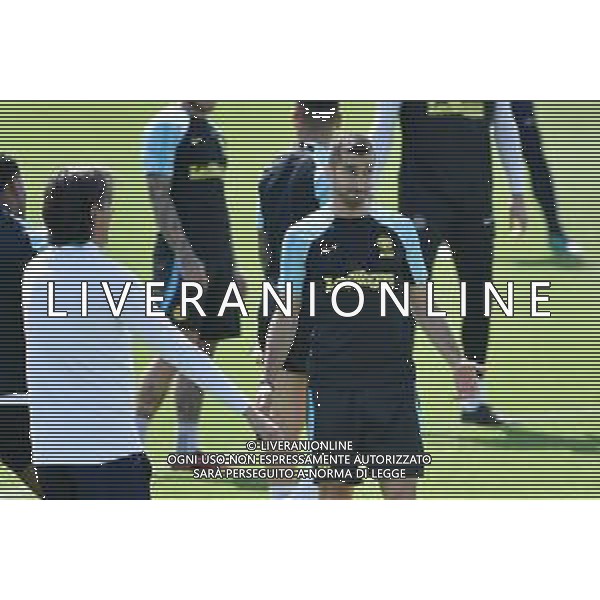 TVRG Allenamento Inter nella foto Henrikh Mkhitaryan (Inter) Appiano Gentile (CO) 15-05-2023 Centro sportivo Suning in memoria di Angelo Moratti Allenamento dell\'Inter in preparazione della gara contro il Milan valevole per la gara di ritorno delle semifinali della UEFA Champions League foto Roberto Garavaglia/ag. Aldo Liverani sas/ AGENZIA ALDO LIVERANI SAS