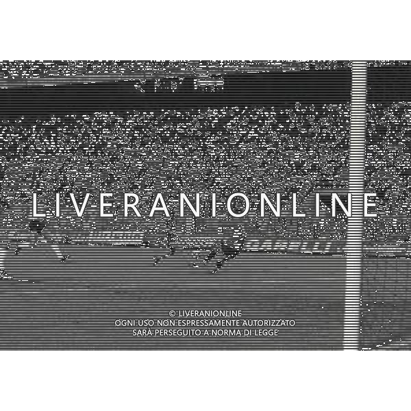 31-08-1980 MILANO COPPA ITALIA INTER-PALERMO 1-2 NELLA FOTO AZIONE HERBERT PROHASKA AG ALDO LIVERANI SAS