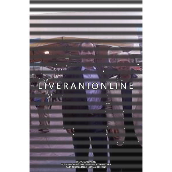 RETROSPETTIVA BERNARDO BERTOLUCCI REGISTA NELLA FOTO AL FESTIVAL DI CANNES NEL 1989 CON GILLO PONTECORVO AG ALDO LIVERANI SAS
