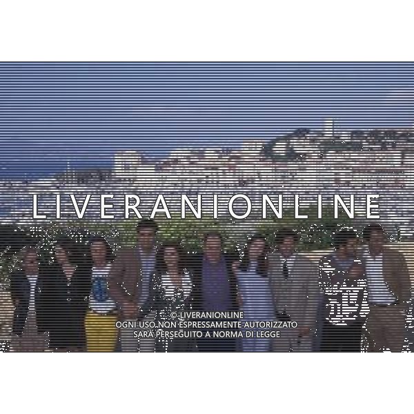 RETROSPETTIVA BERNARDO BERTOLUCCI REGISTA NELLA FOTO A CANNES NELL\'ANNO 1996 CON LIV TYLER E STEFANIA SANDRELLI, CAST DEL FILM \'IO BALLO DA SOLA\' AG ALDO LIVERANI SAS