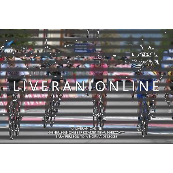 19-05-2023 Giro D\'italia; Tappa 13 Borgofranco D\'ivrea - Crans Montana; 2023, Bora - Hansgrohe; 2023, Ineos Grenadiers; Kamna, Lennard; Geraint, Thomas; Crans Montana; ©SIROTTI / AGENZIA ALDO LIVERANI SAS