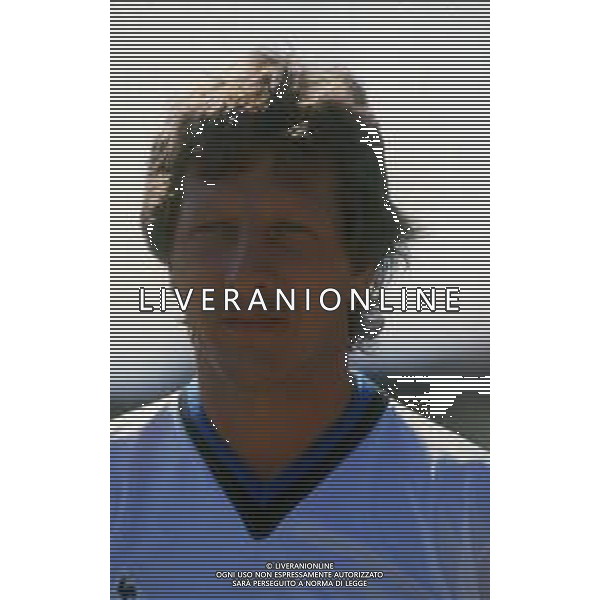 RETROSPETTIVA GIUSEPPE MATERAZZI ALLENATORE CALCIO NELLA FOTO GIUSEPPE MATERAZZI ALLENATORE DEL PISA CALCIO NELL\'ANNO 1987-1988 AG ALDO LIVERANI SAS