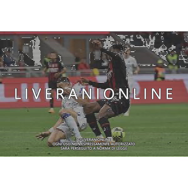 Koray Gunter (Sampdoria) atterra Rafael Leao (Milan) in area e l\'arbitro Francesco Fourneau di Roma concede il rigore Milan vs Sampdoria Milano 20-05-2023 Stadio Giuseppe Meazza - San Siro Campionato Serie A TIM - 36a giornata foto Roberto Garavaglia/ag. Aldo Liverani sas/ AGENZIA ALDO LIVERANI SAS