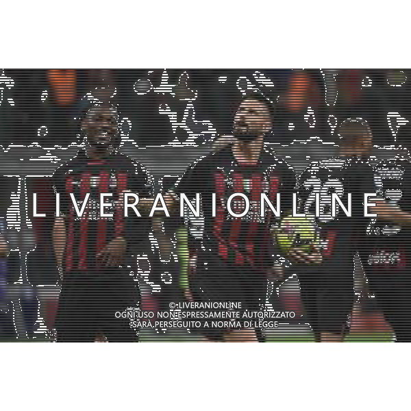 Rafael Leao (Milan) e Olivier Giroud (Milan) esultano dopo il gol del 5 a 1 Milan vs Sampdoria Milano 20-05-2023 Stadio Giuseppe Meazza - San Siro Campionato Serie A TIM - 36a giornata foto Roberto Garavaglia/ag. Aldo Liverani sas/ AGENZIA ALDO LIVERANI SAS
