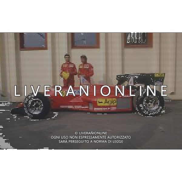 RETROSPETTIVA MICHELE ALBORETO PILOTA F1 NELLA FOTO MICHELE ALBORETO NELL\'ANNO 1984 CON RENE\' ARNOUX SULLA MONOPOSTO 126 C4 FERRARI AG ALDO LIVERANI SAS