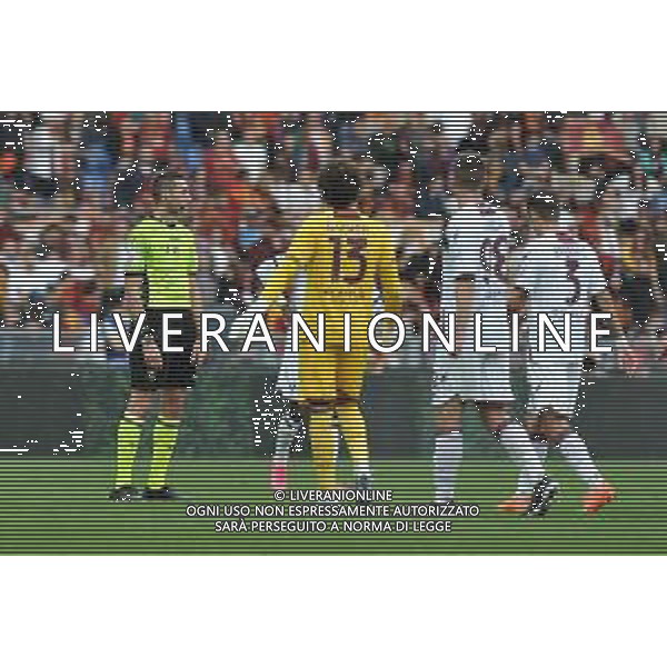 Roma vs Salernitana Campionato Serie A TIM - 36 Giornata - Stadio Olimpico - Roma 22-05-2023 nella foto arbitro Colombo attende istruzioni dal Var ©Federico Gaetano / Agenzia Aldo Liverani Sas
