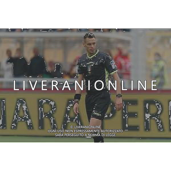 the referee Maurizio Mariani of Aprilia during the Italian soccer Serie A match US Lecce vs Spezia Calcio on May 21, 2023 at Via del Mare Stadium in Lecce, Italy. Photo by Emmanuele Mastrodonato/ag. Aldo Liverani sas ©Emmanuele Matrodonato / Agenzia Aldo Liverani Sas