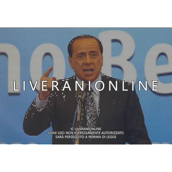 Milano 21/11/2005 Berlusconi con i Riformatori a Milano nella foto: Silvio Berlusconi foto Danilo Recalcati / Ag.Aldo Liverani