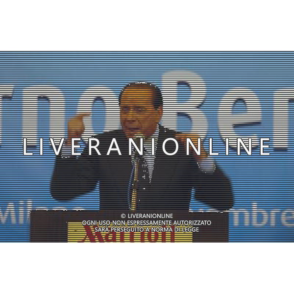 Milano 21/11/2005 Berlusconi con i Riformatori a Milano nella foto: Silvio Berlusconi foto Danilo Recalcati / Ag.Aldo Liverani
