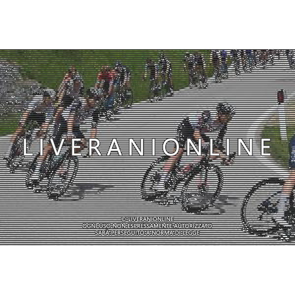 23-05-2023 Giro D\'italia; Tappa 16 Sabbio Chiese - Monte Bondone; 2023, Uae Emirates; Mcnulty, Brandon; Formolo, Davide; Passo Bordala; ©SIROTTI/AGENZIA ALDO LIVERANI SAS