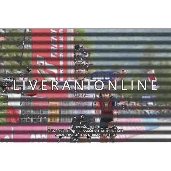 23-05-2023 Giro D\'italia; Tappa 16 Sabbio Chiese - Monte Bondone; 2023, Uae Emirates; 2023, Ineos Grenadiers; Almeida, Joao; Geraint, Thomas; Monte Bondone; ©SIROTTI/AGENZIA ALDO LIVERANI SAS