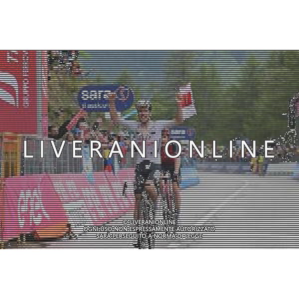 23-05-2023 Giro D\'italia; Tappa 16 Sabbio Chiese - Monte Bondone; 2023, Uae Emirates; 2023, Ineos Grenadiers; Almeida, Joao; Geraint, Thomas; Monte Bondone; ©SIROTTI/AGENZIA ALDO LIVERANI SAS