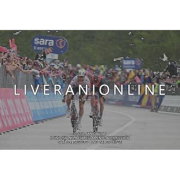 23-05-2023 Giro D\'italia; Tappa 16 Sabbio Chiese - Monte Bondone; 2023, Uae Emirates; 2023, Ineos Grenadiers; Almeida, Joao; Geraint, Thomas; Monte Bondone; ©SIROTTI/AGENZIA ALDO LIVERANI SAS