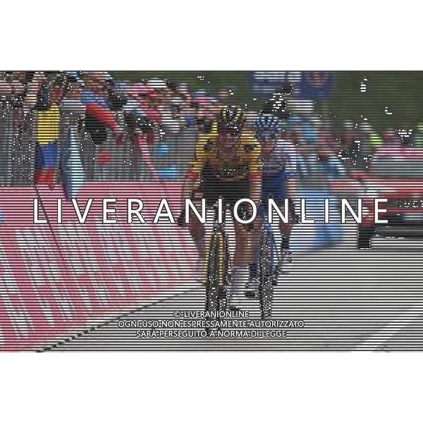 23-05-2023 Giro D\'italia; Tappa 16 Sabbio Chiese - Monte Bondone; 2023, Jumbo - Visma; 2023, Jayco - Alula; Roglic, Primoz; Dunbar, Eddie; Monte Bondone; ©SIROTTI/AGENZIA ALDO LIVERANI SAS
