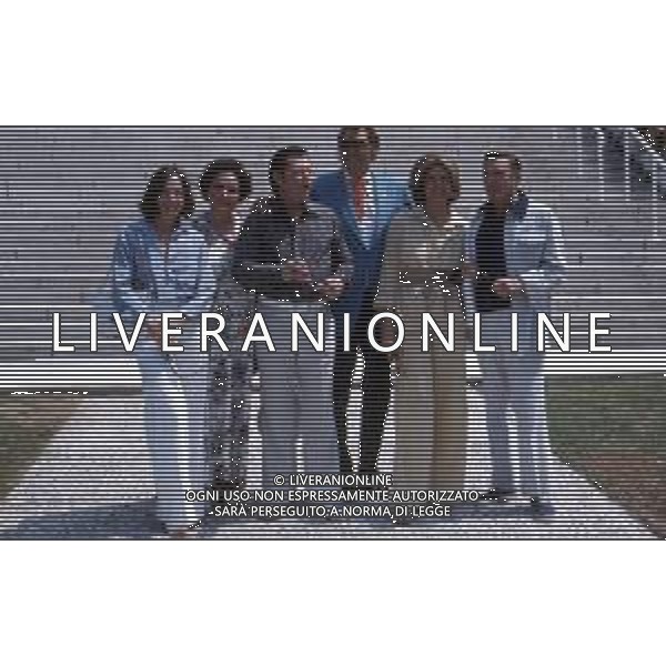 DP - CANNES FILM FESTIVAL 1976 - Presentazione del film fuori concorso \'Hollywood... Hollywood\' Nella foto Leslie Caron, Kathryn Grayson, Donald O\'Connor, Johnny Weissmuller, Cyd Charisse, Gene Kelly, ©Archivio Giovanni Liverani/Agenzia Aldo Liverani Sas