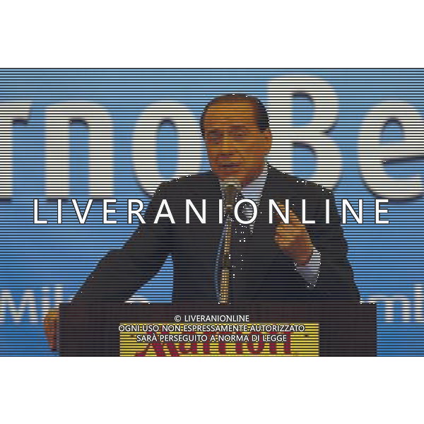 Milano 21/11/2005 Berlusconi con i Riformatori a Milano nella foto: Silvio Berlusconi foto Danilo Recalcati / Ag.Aldo Liverani