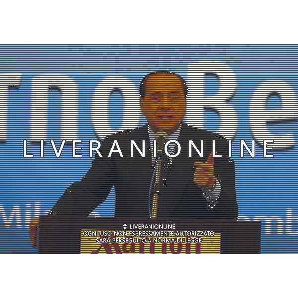 Milano 21/11/2005 Berlusconi con i Riformatori a Milano nella foto: Silvio Berlusconi foto Danilo Recalcati / Ag.Aldo Liverani