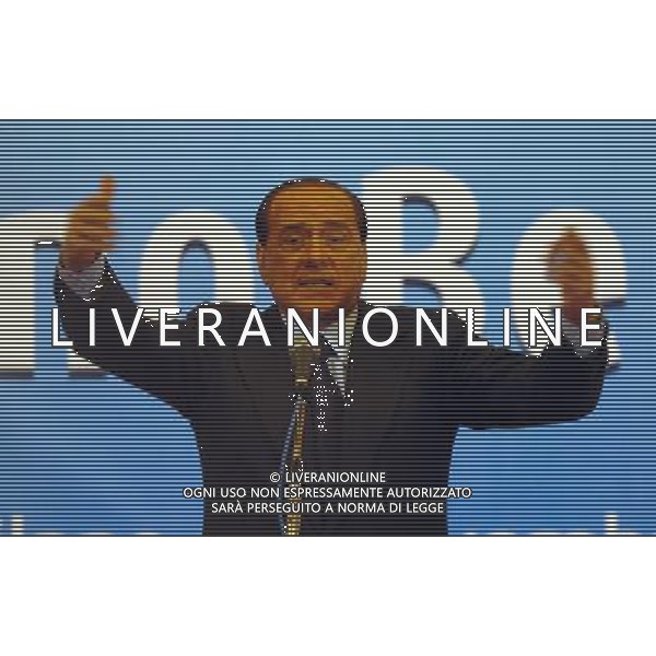Milano 21/11/2005 Berlusconi con i Riformatori a Milano nella foto: Silvio Berlusconi foto Danilo Recalcati / Ag.Aldo Liverani
