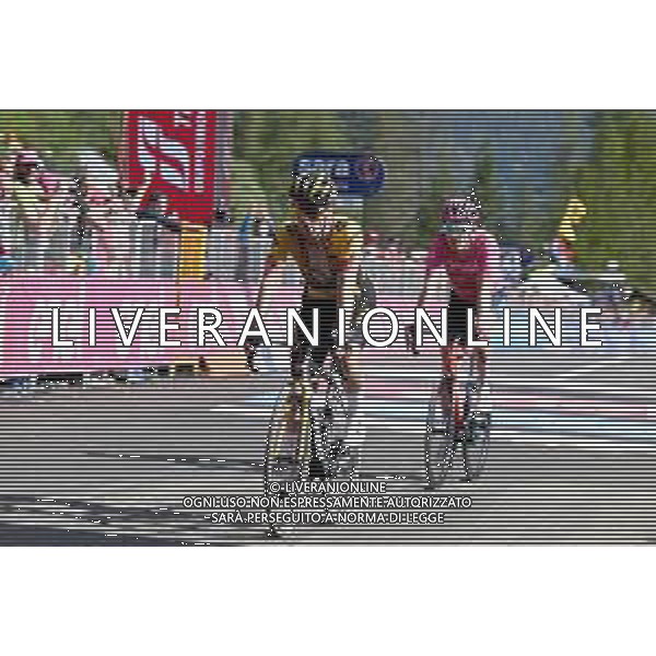25-05-2023 Giro D\'italia; Tappa 18 Oderzo - Zoldo Alto; 2023, Jumbo - Visma; 2023, Ineos Grenadiers; Roglic, Primoz; Geraint, Thomas; Zoldo Alto; ©SIROTTI /AGENZIA ALDO LIVERANI SAS