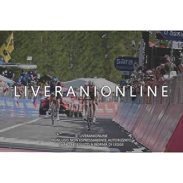 25-05-2023 Giro D\'italia; Tappa 18 Oderzo - Zoldo Alto; 2023, Ag2r - Citroen; 2023, Israel - Premier Tech; Paret Peintre, Aurelien; Frigo, Marco; Zoldo Alto; ©SIROTTI /AGENZIA ALDO LIVERANI SAS